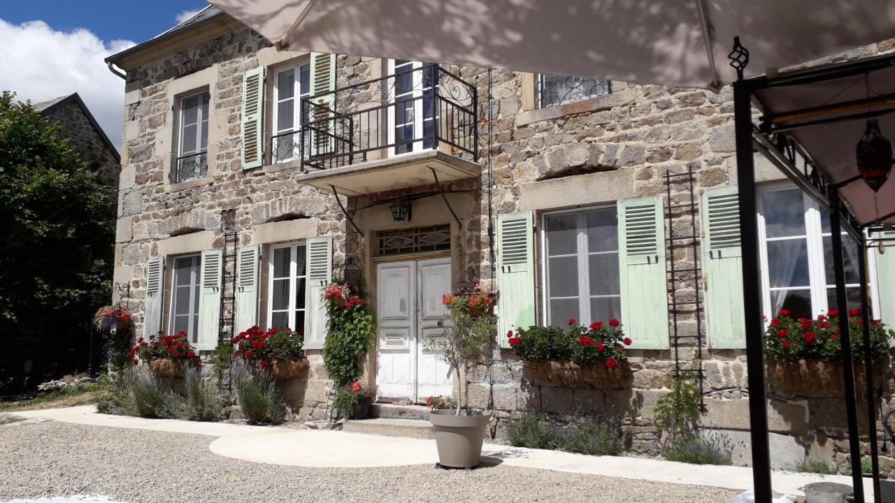 La Maison Bourgeoise Saint-Priest-des-Champs Kültér fotó